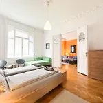 Διαμέρισμα Deco House -family-friendly 2br Downtown Ac