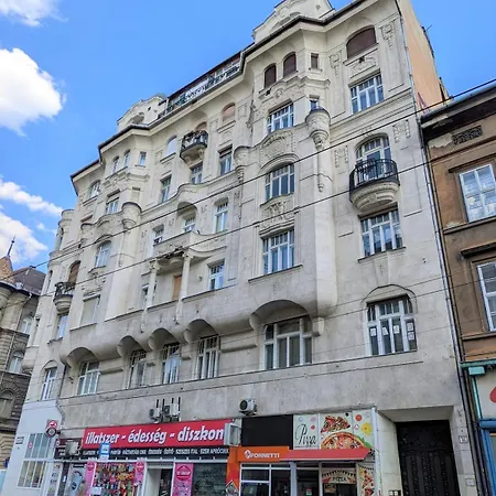 Apartamento Spacious Family Friendly 2br Downtown Ac - Deco House Budapeste