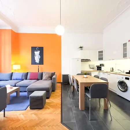 Spacious Family Friendly 2Br Downtown Apt Ac - Deco House Apartament Budapeszt
